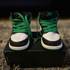 Jordan 1 Retro High Lucky Green